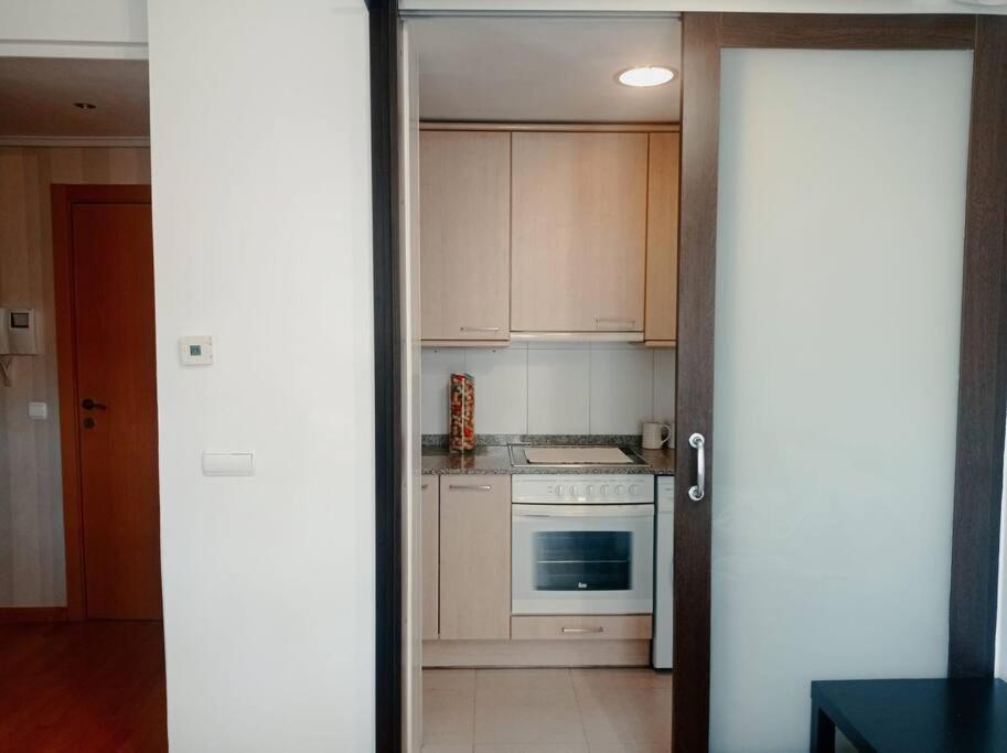 Acogedor Apartamento Con Piscina Y Garaje Apartman Huesca Kültér fotó
